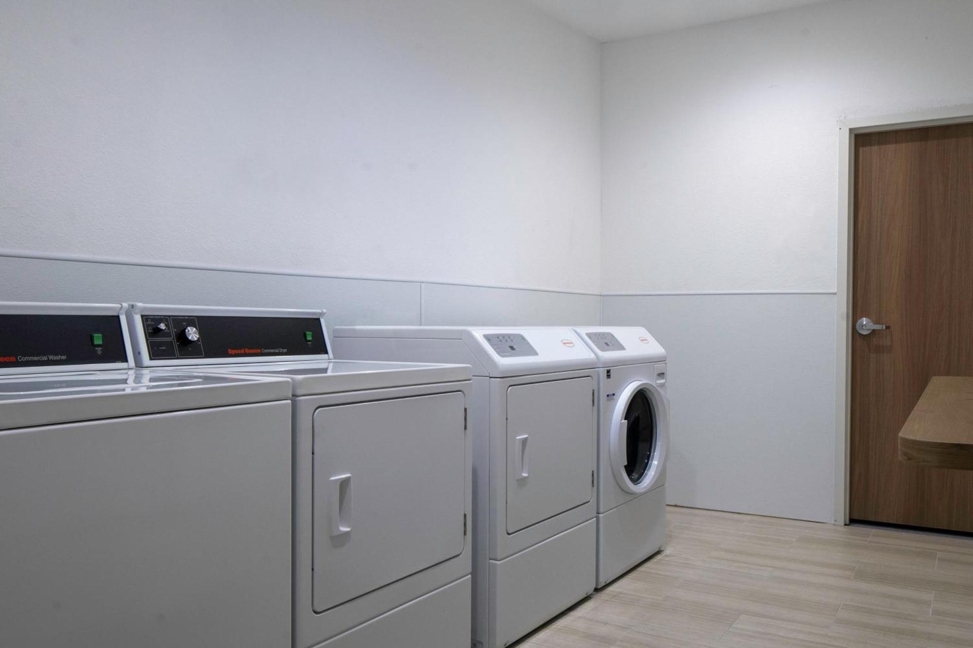 Fairfield Inn & Suites By Marriott Corinth South Denton Area Ngoại thất bức ảnh